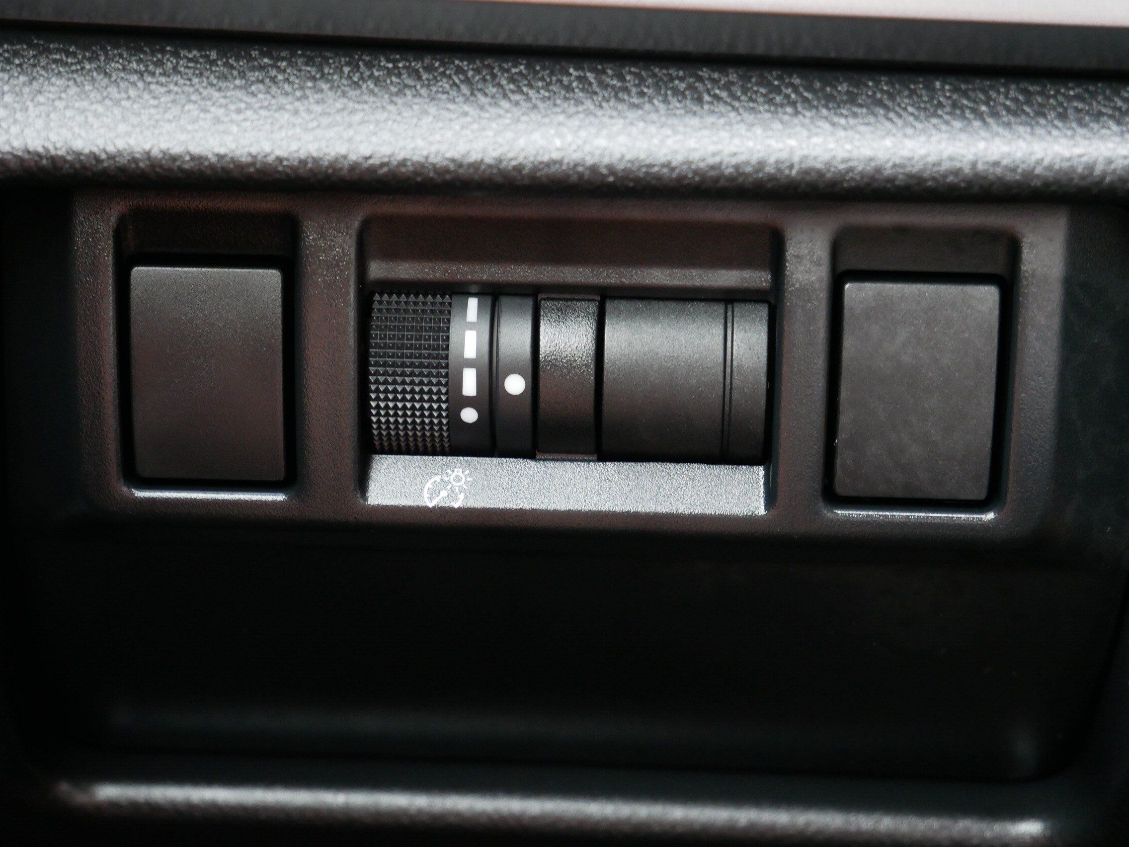 Certified 2025 Subaru Impreza 2.0i Sport AWD/4WD image 26