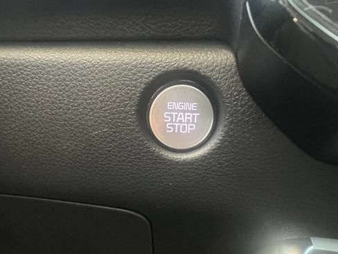 New 2026 Kia Carnival SX w/ SX Dark Edition Package image 25