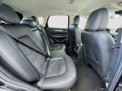 Used 2019 MAZDA CX-5 Touring image 18