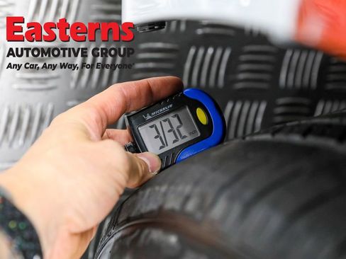 Used 2022 Dodge Charger SXT w/ Leather Interior Group image 27