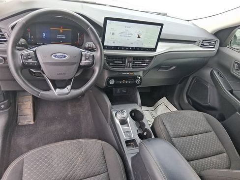 Used 2023 Ford Escape Active w/ Tech Pack #1 AWD/4WD image 12