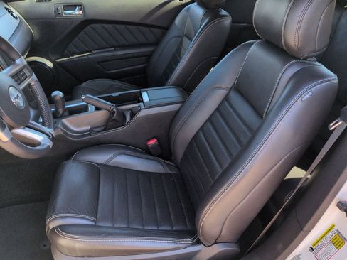 Used 2013 Ford Mustang Premium w/ Electronics Pkg RWD image 15
