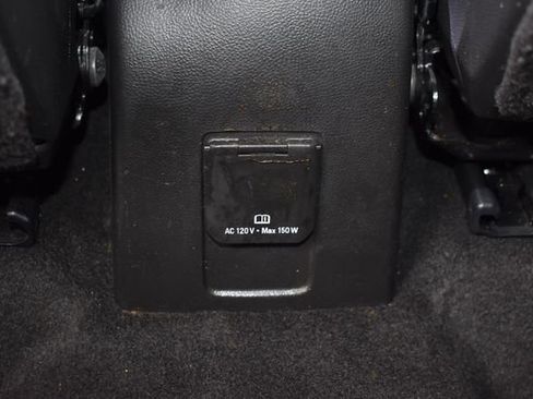 Used 2022 Chevrolet Trax LT w/ LT Convenience Package AWD/4WD image 23