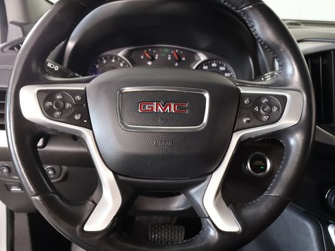 Used 2022 GMC Terrain SLT AWD/4WD image 3