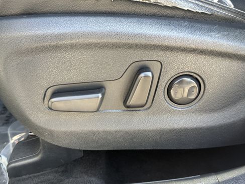 Used 2022 Kia Sportage Nightfall Edition w/ Nightfall Fwd Premium Package image 15