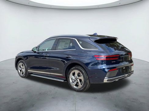 New 2026 Genesis GV70 2.5T Advanced image 3