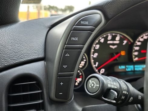 Used 2006 Chevrolet Corvette Convertible w/ Preferred Equipment Group image 33