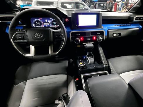 Certified 2025 Toyota Tacoma TRD Off-Road w/ TRD Off Road Upgrade Package image 14