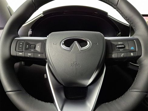 New 2026 INFINITI QX60 Luxe image 19