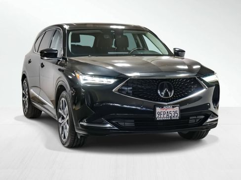 Certified 2023 Acura MDX FWD w/ Technology Package image 6