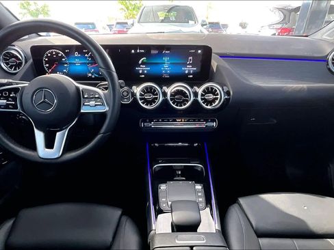 Certified 2023 Mercedes-Benz GLA 250 4MATIC w/ Premium Package image 16