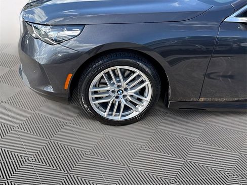 Used 2024 BMW 530i xDrive image 35