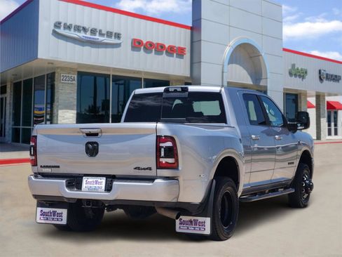 Used 2024 RAM 3500 Laramie w/ Night Edition AWD/4WD image 5