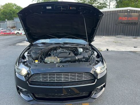 Used 2016 Ford Mustang Coupe image 11