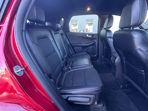 Used 2025 Ford Escape ST-Line Select image 10