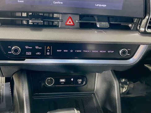 Used 2023 Kia Sportage SX image 15
