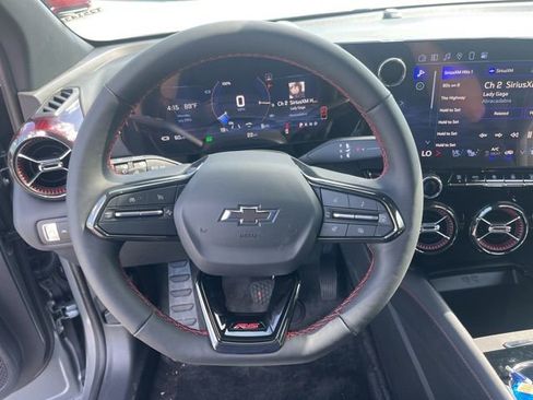 New 2025 Chevrolet Blazer EV RS image 18