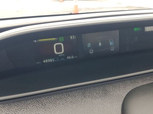 Used 2022 Toyota Prius Limited image 22