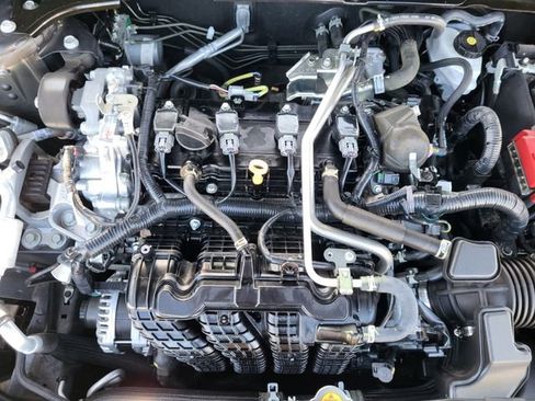 Used 2025 Nissan Altima 2.5 SV FWD image 24