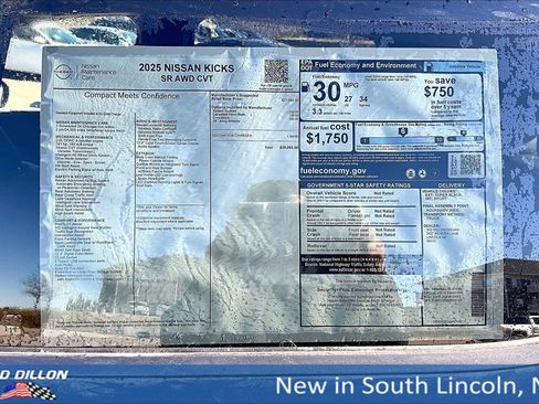 New 2025 Nissan Kicks SR image 13