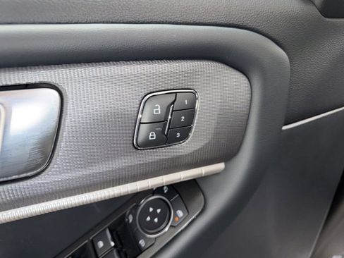 New 2025 Ford Explorer ST-Line w/ Premium Package image 11