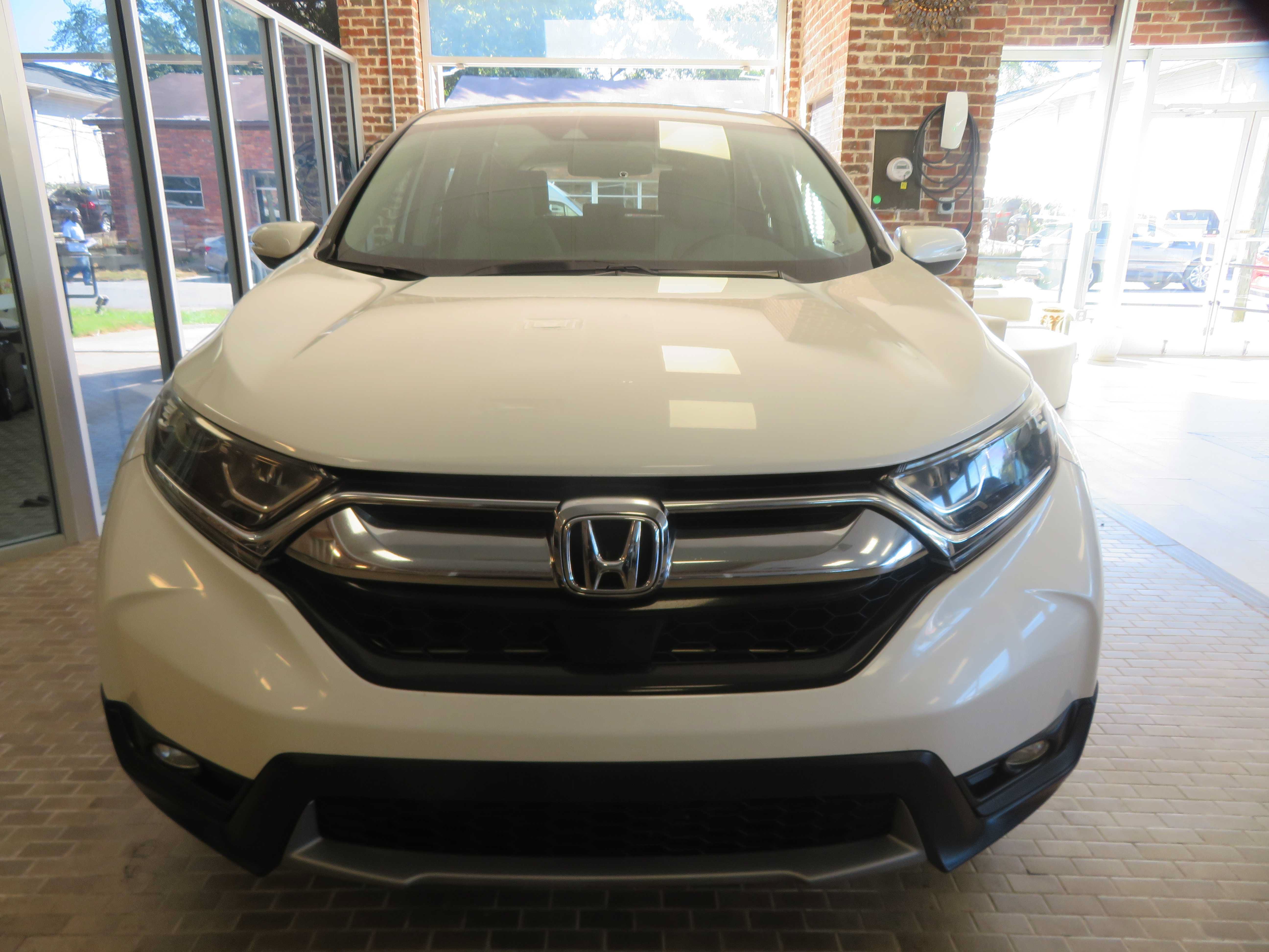 Used 2018 Honda CR-V EX-L image 2