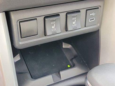 Used 2025 Toyota Corolla Cross AWD Hybrid image 30