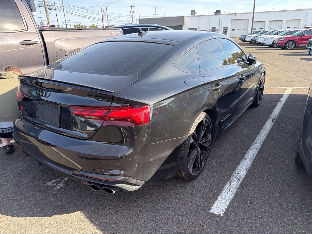 Used 2023 Audi A5 2.0T Premium Plus w/ Premium Plus AWD/4WD image 2