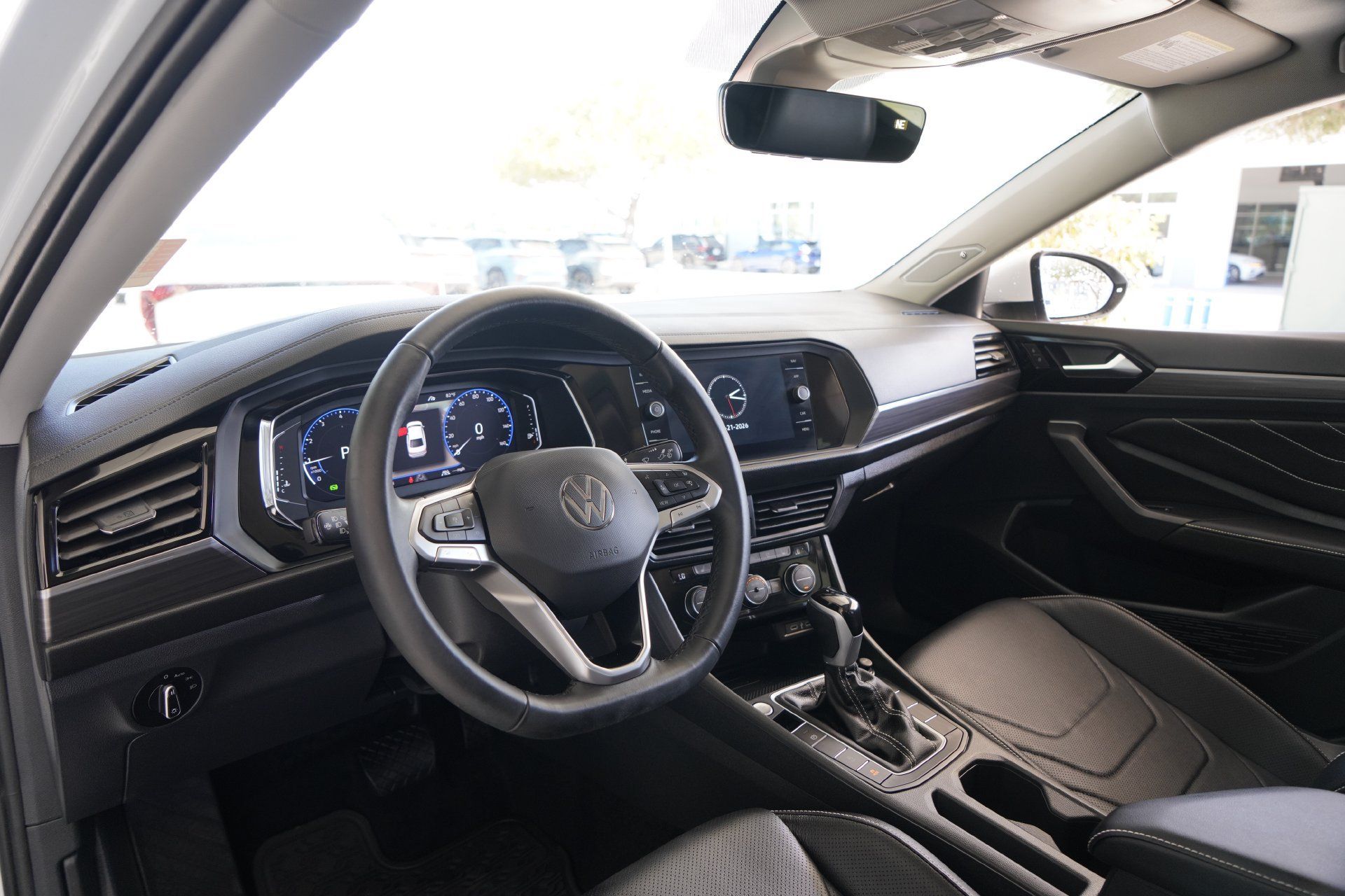 Used 2024 Volkswagen Jetta SEL FWD image 7