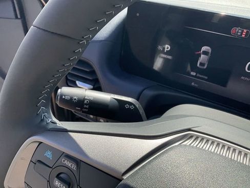New 2026 Nissan Sentra SL w/ Floor Mat Package FWD image 22