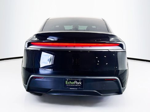 Used 2026 Tesla Model Y Long Range RWD image 7
