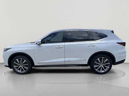 Used 2025 Acura MDX SH-AWD w/ Technology Package image 2