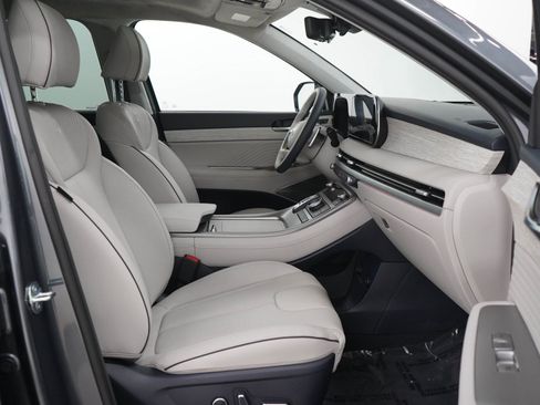 Used 2025 Hyundai Palisade Calligraphy AWD/4WD image 11