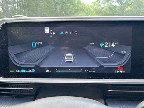 Used 2025 Hyundai Ioniq 6 SE RWD image 10
