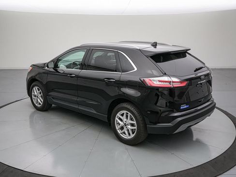 Certified 2024 Ford Edge SEL w/ Convenience Package AWD/4WD image 6