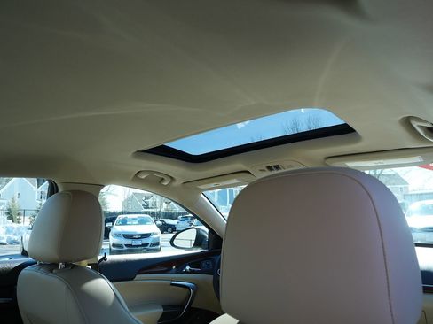 Used 2014 Buick Regal AWD image 28