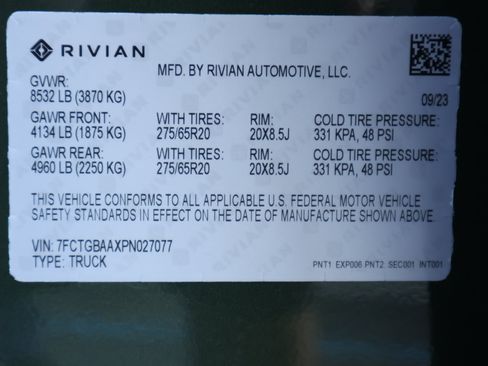 Used 2023 Rivian R1T Adventure image 26