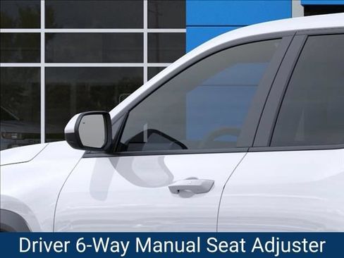 New 2026 Chevrolet Equinox LT FWD image 13