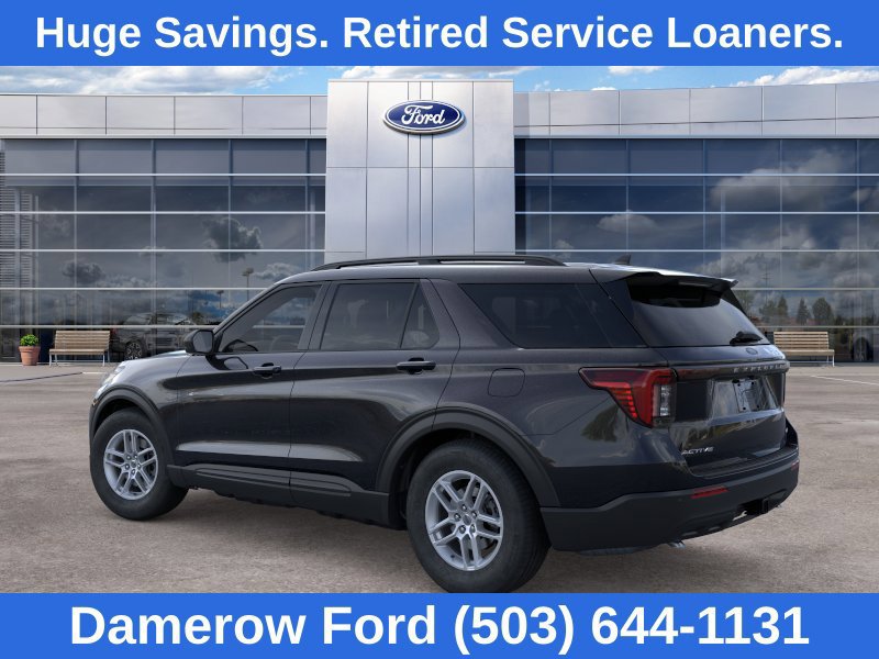 Used 2026 Ford Explorer Active AWD/4WD image 4