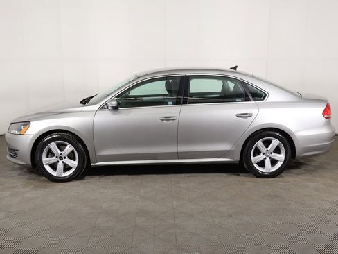 Used 2013 Volkswagen Passat 2.5 SE image 14