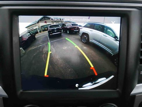 Used 2019 RAM 1500 Big Horn image 36