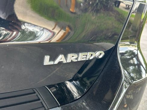 Used 2019 Jeep Grand Cherokee Laredo w/ Laredo X Package RWD image 32