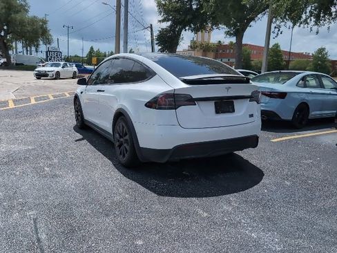 Used 2022 Tesla Model X Plaid AWD/4WD image 4