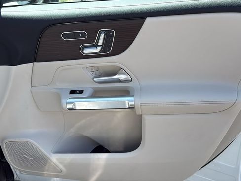 Certified 2026 Mercedes-Benz GLB 250 4MATIC image 13