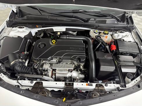 Used 2023 Chevrolet Malibu RS FWD image 25
