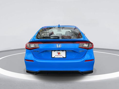Used 2022 Honda Civic Sport image 6
