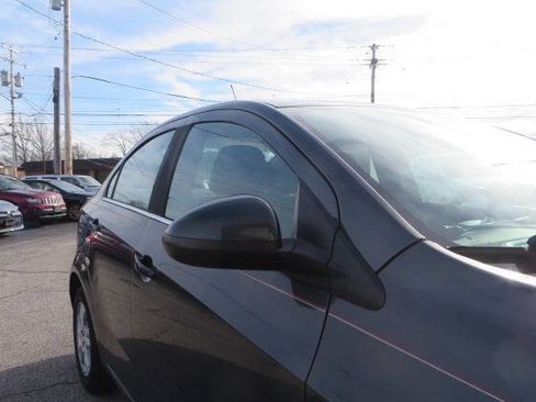 Used 2016 Chevrolet Sonic LT image 64