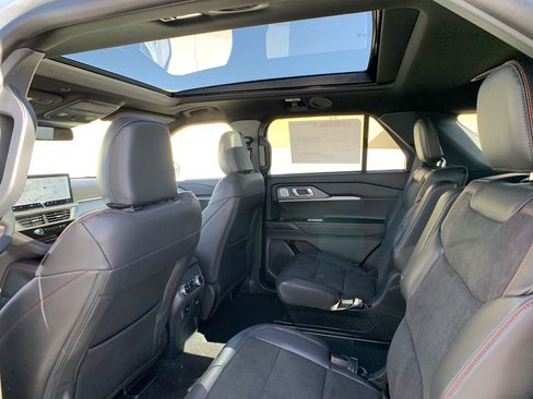 New 2026 Ford Explorer ST w/ Sun And Sound Package image 44