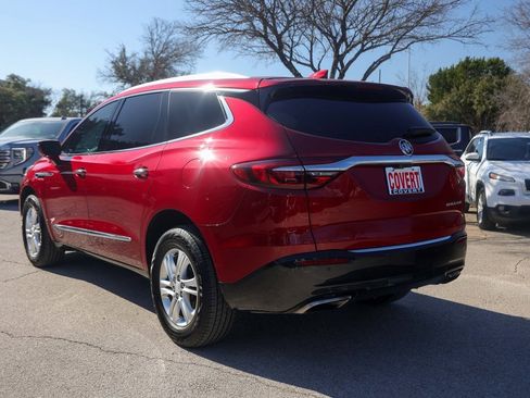 Used 2019 Buick Enclave Essence image 6