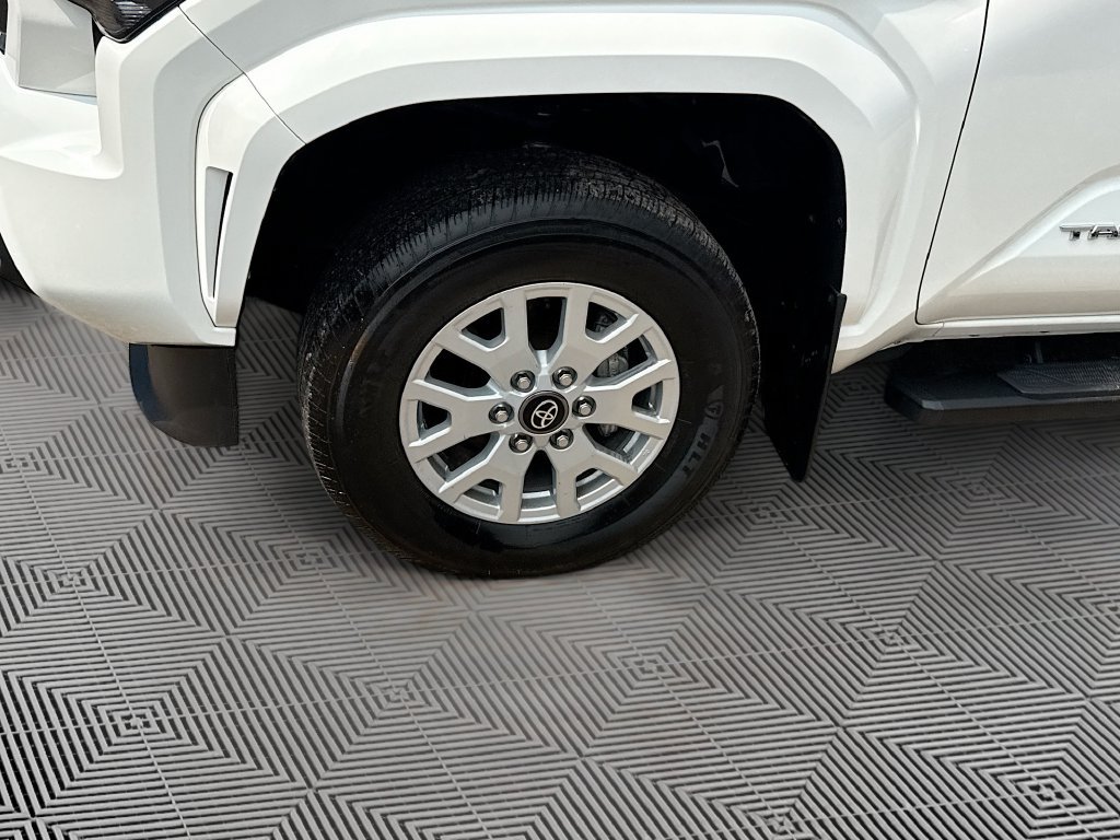 Used 2024 Toyota Tacoma SR5 RWD image 35